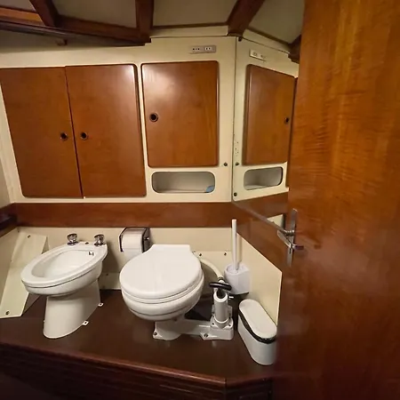 Hotel en barco Sailboat On Board Catania