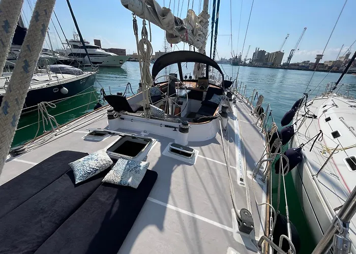 Sailboat On Board Katánie